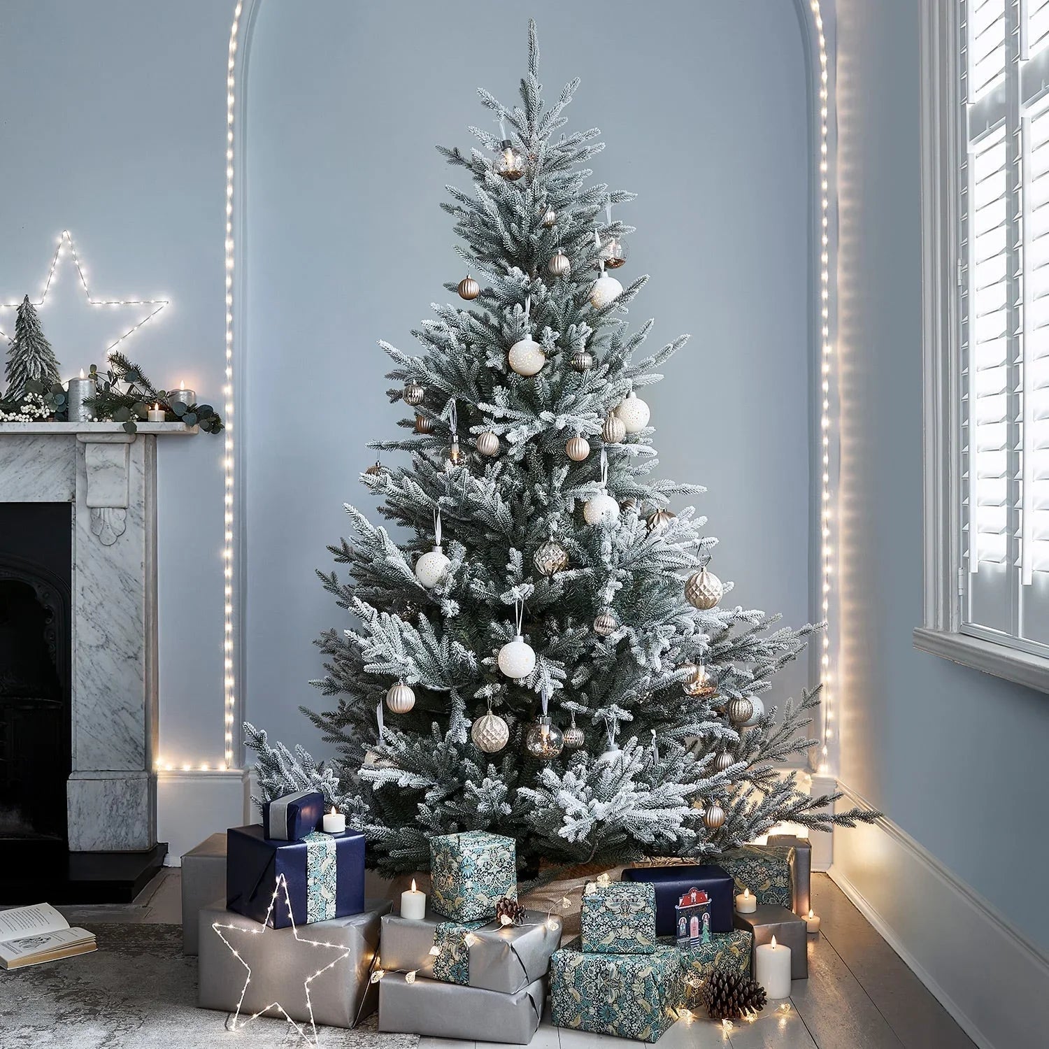 LED-Lichterkette - Weihnachtsdekoration - Warmweißes Licht