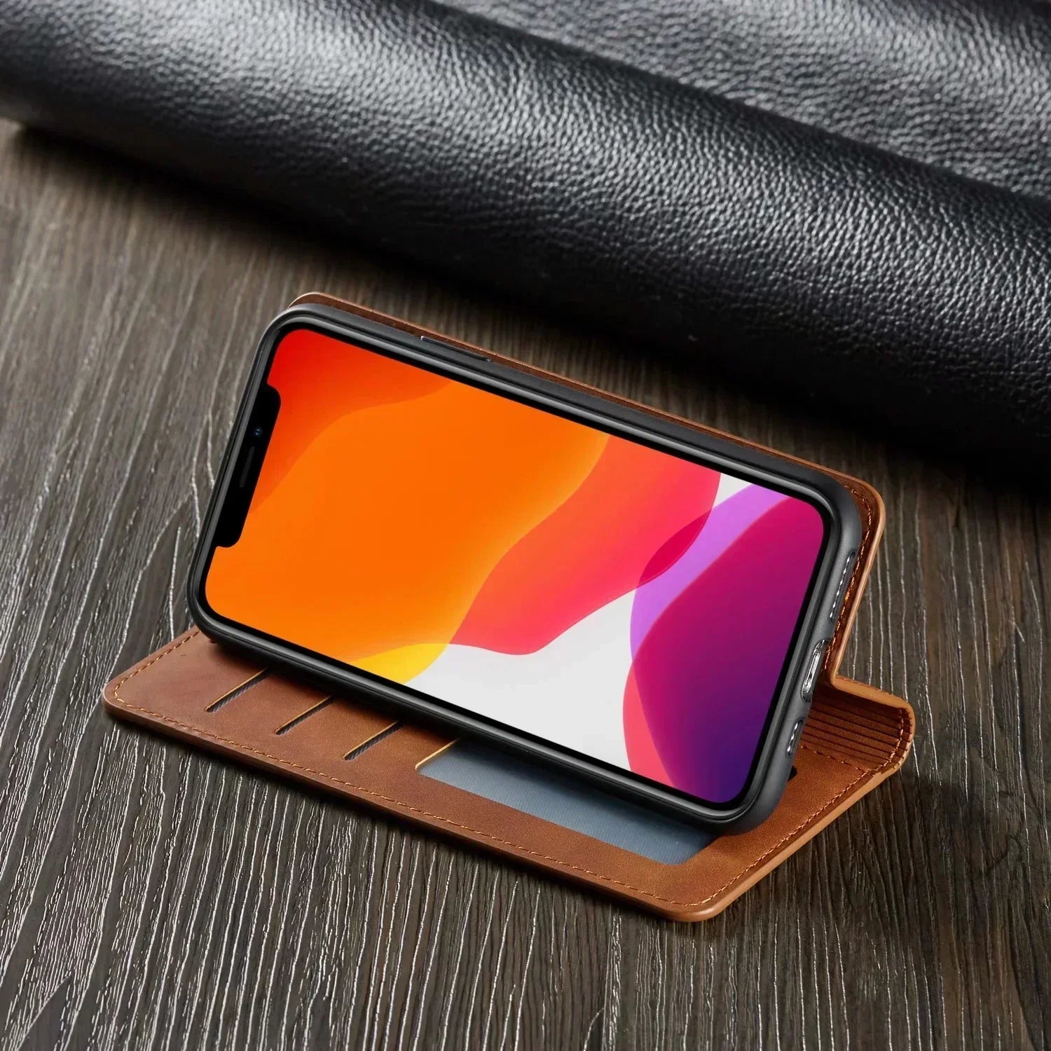 iPhone Hülle: Magnetische Leder Tasche für stilvollen Schutz